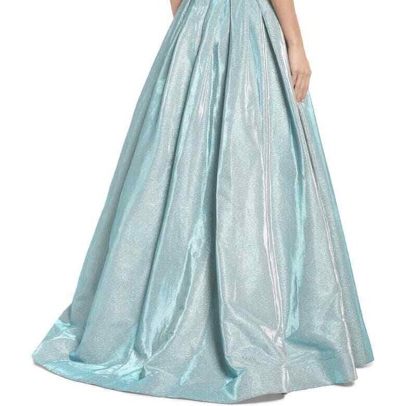 MAC DUGGAL 25939I SHIMMERING HALTER NECK BALLGOWN DRESS sz 0 - Picture 9 of 10